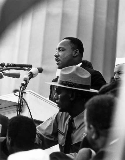 مارتین لوتر کینگ: رهبر جنبش مدنی یا یک رویا‌پرداز؟